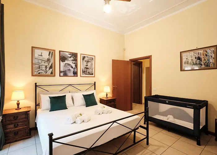 Colosseum 3 & 4 Bathrooms With Garden Roma